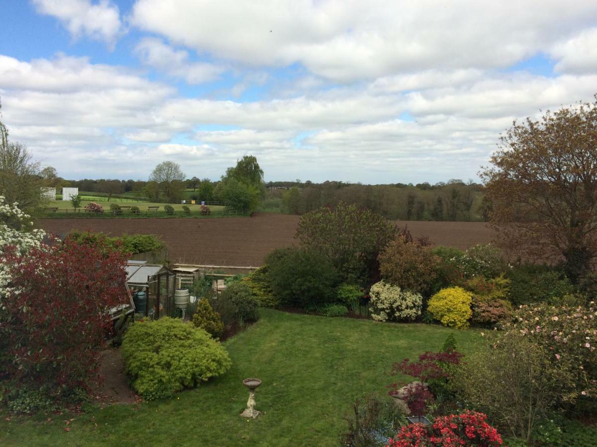 Porthkerry House Bed And Breakfast Little Budworth 外观 照片